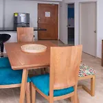 Apartamento Tranquilo Con Hermosas Vistas