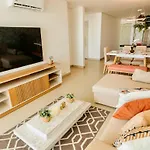 Best Ocean View Stunning Apartment