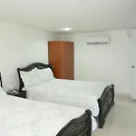 Hotel Real Almirante Padilla