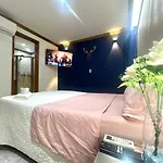 Habitacion De Lujo Con Aire Acondicionado En Condominio Privado