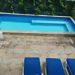 Casa Ebano 967