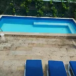 Casa Ebano 967