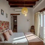 Bolola Hotel