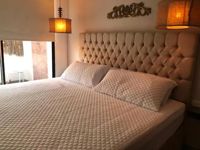 Hotel Casa Makondo