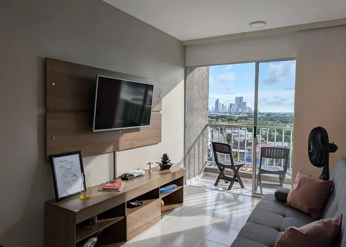 Apartamento Con 3 Habitaciones Y Vista Directa Al Mar