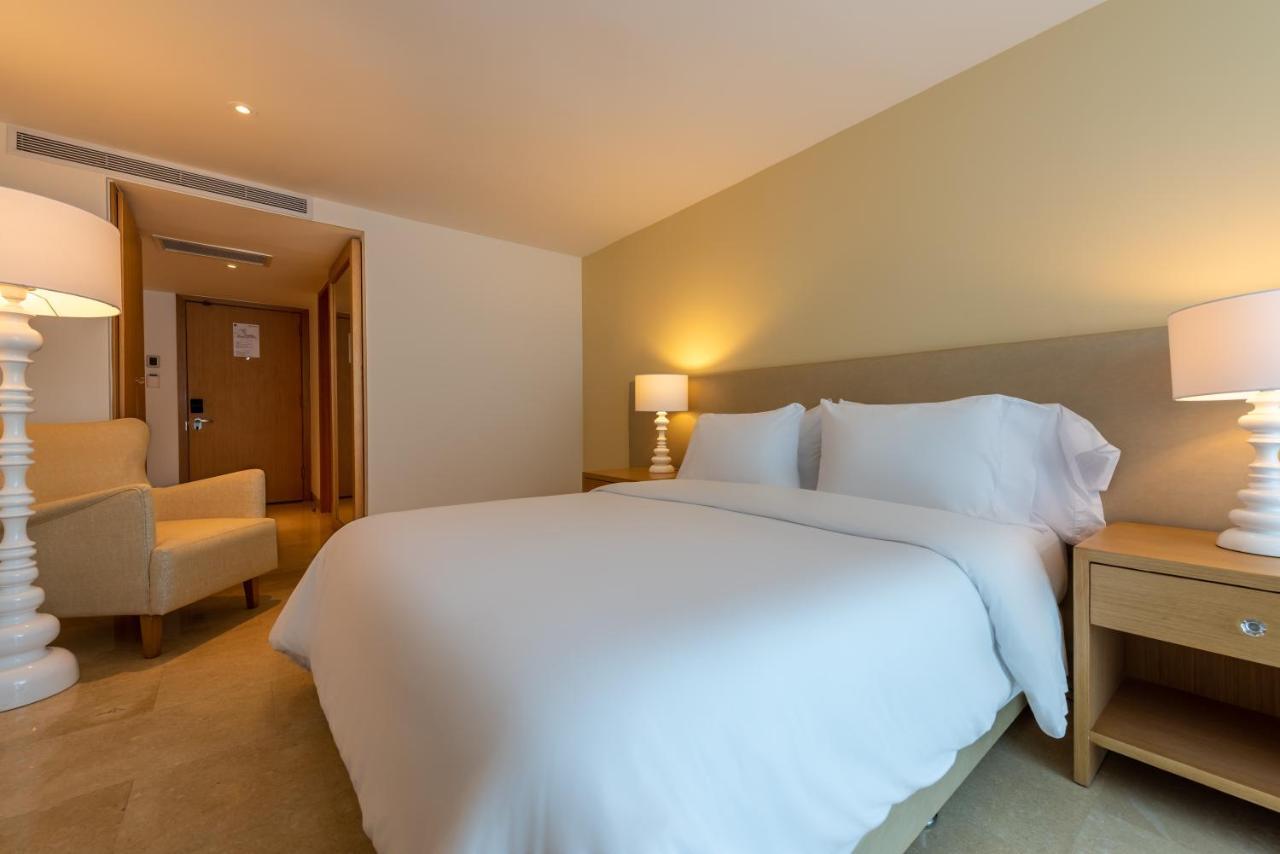 Radisson Ocean Pavillion 5*