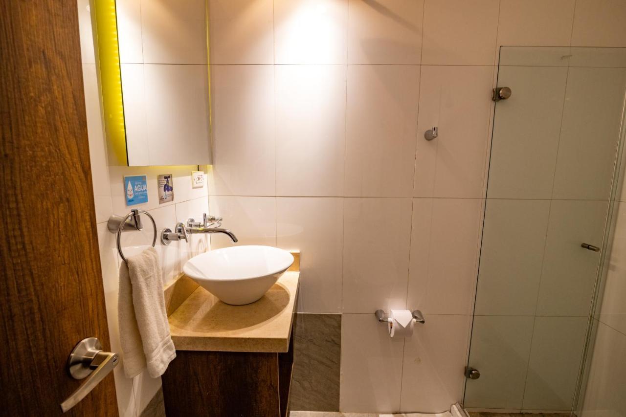 Hotel Amoek 3*