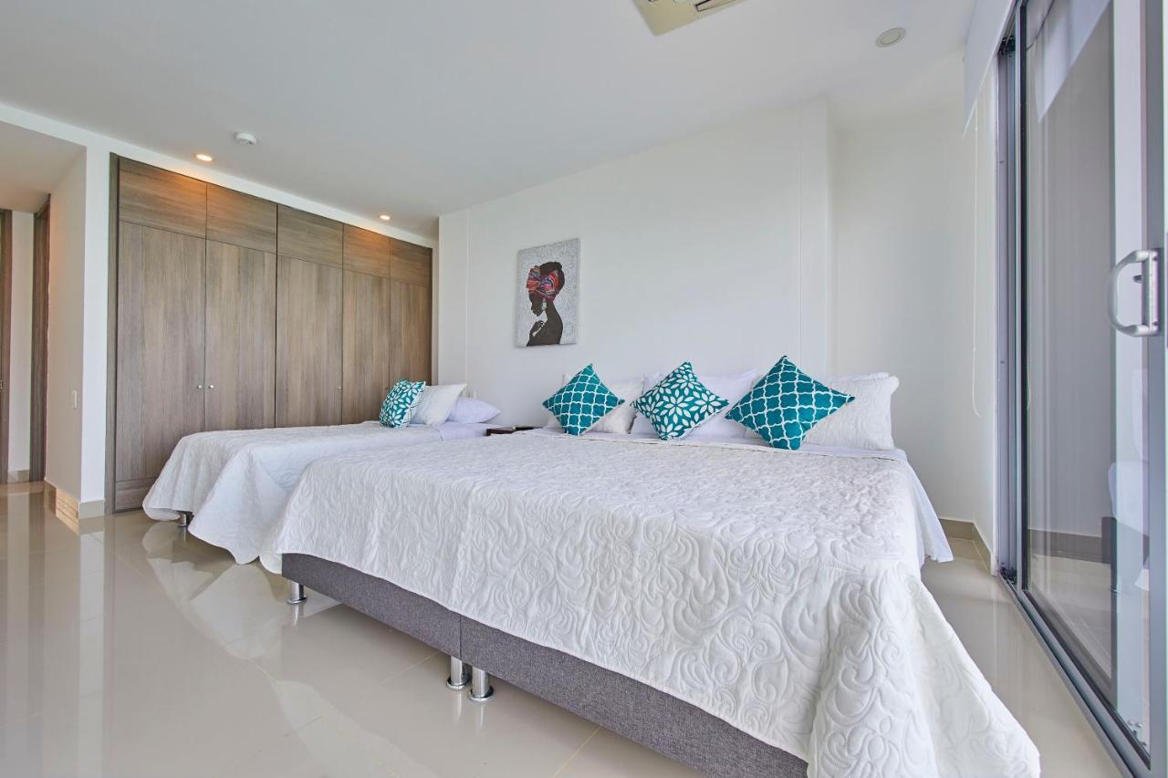 Beachfront Paradise With Outstanding Sunset Views Apartment *