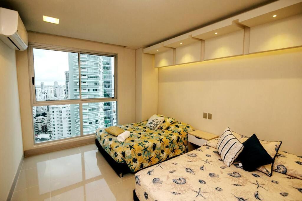 Apartment Beautiful Beachfront Apt In Bocagrande Cartagena