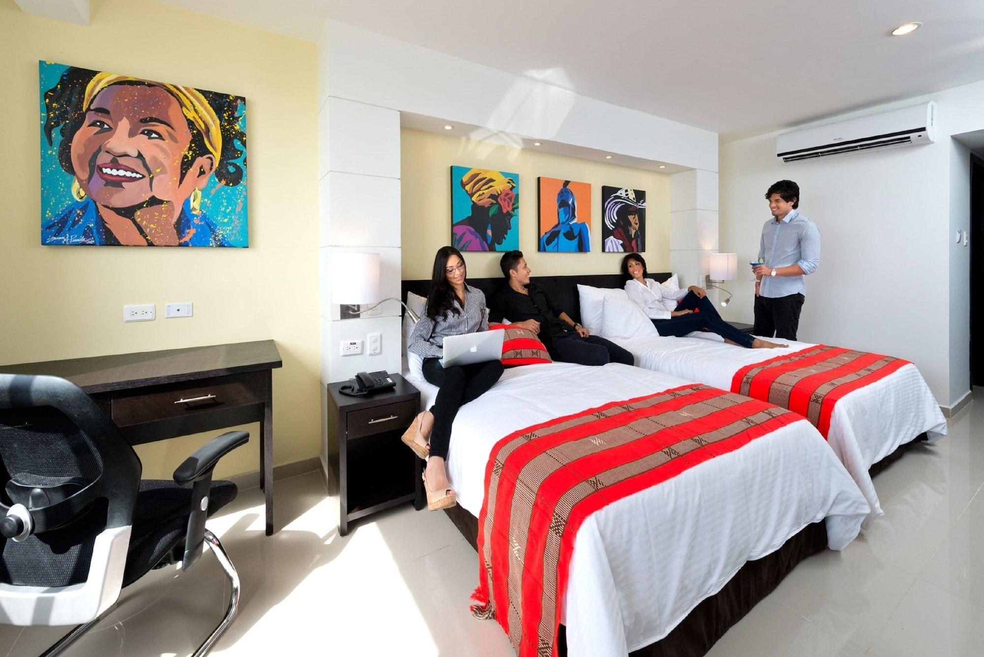 Plaza Hotel 4*