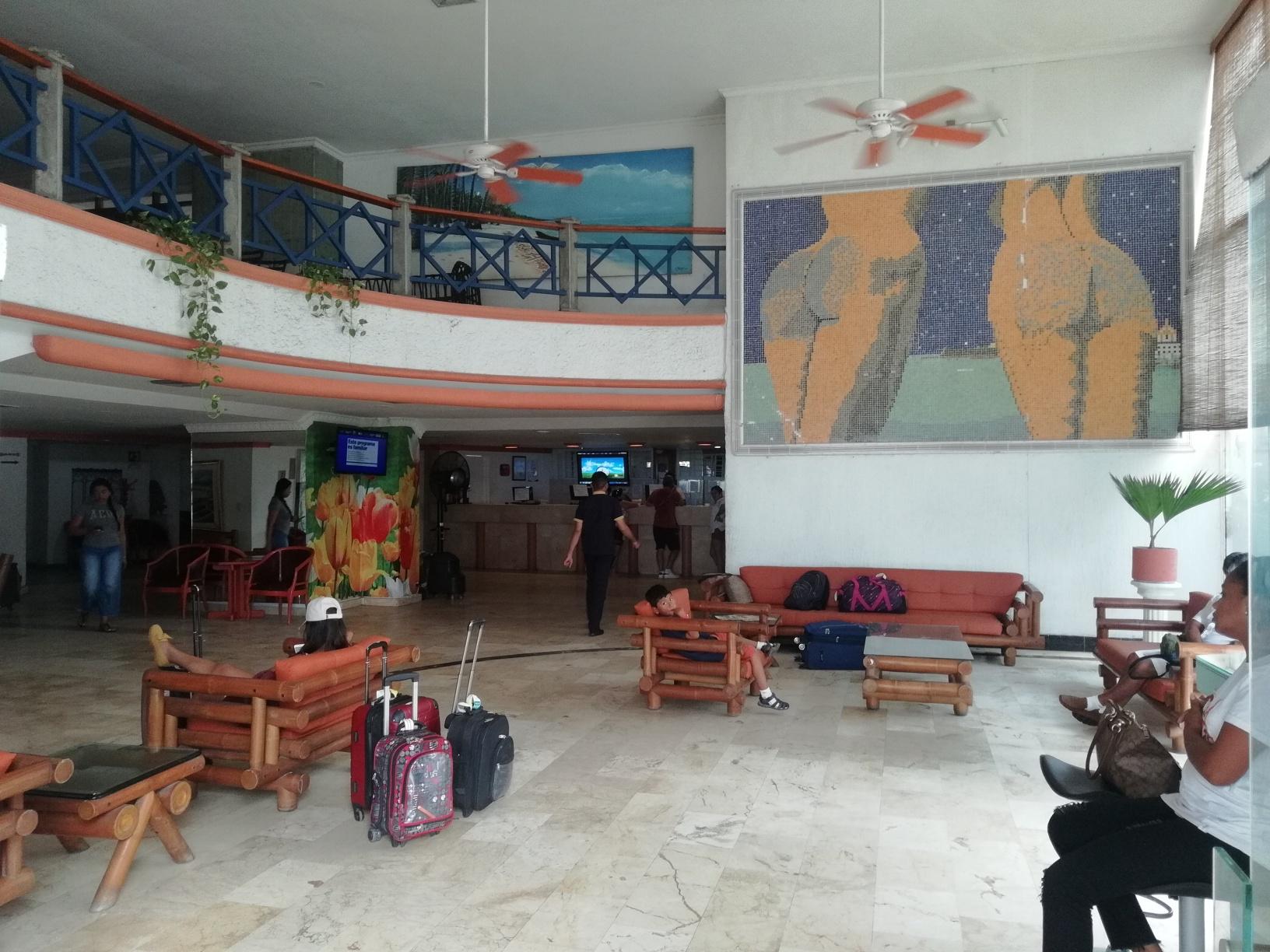 Costa Del Sol Hotel 3*