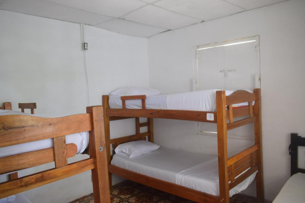 Albergue Hosting And Travel Services 420