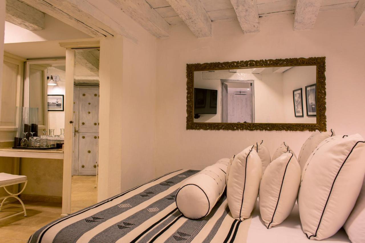 Hotel Leones De Alba Boutique 5*