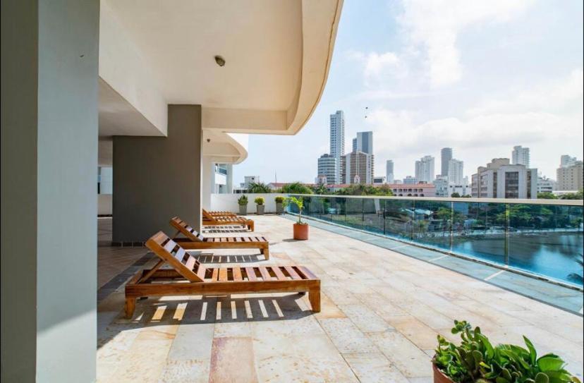 Apartamento Lujoso A Un Minuto De La Playa Del Laguito, La Mejor Playa De De Indias Apartment *