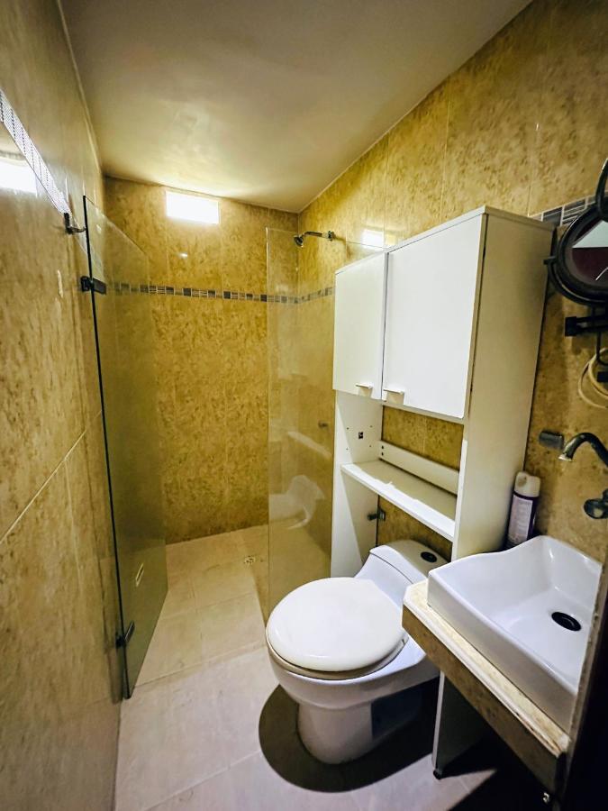 Apartamento Apartamento En Crespo Cerca Del Aeropuerto Y La Playa *