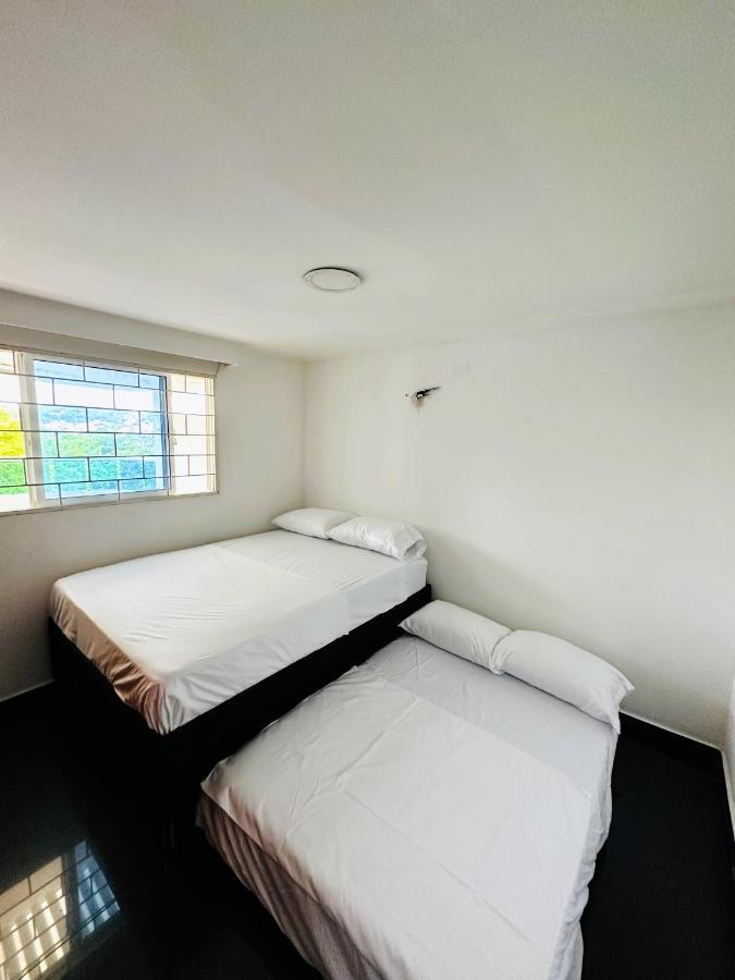 Apartamento En Crespo Cerca Del Aeropuerto Y La Playa