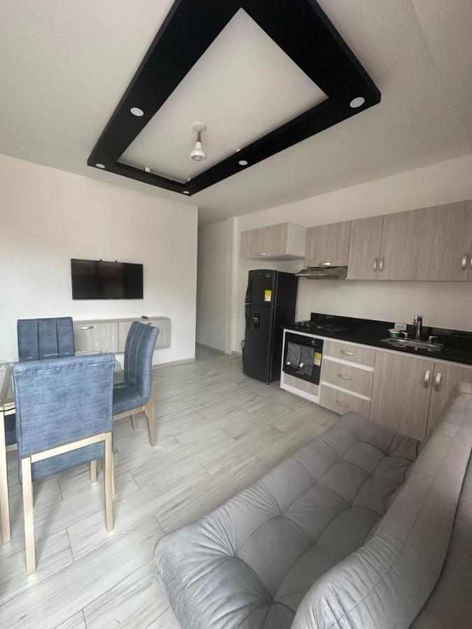 Apartment Amoblado 3 En Barrio La Campina *
