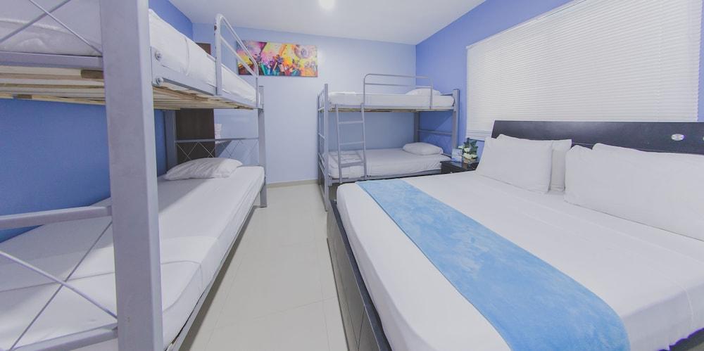 Azuan By Geh Cartagena