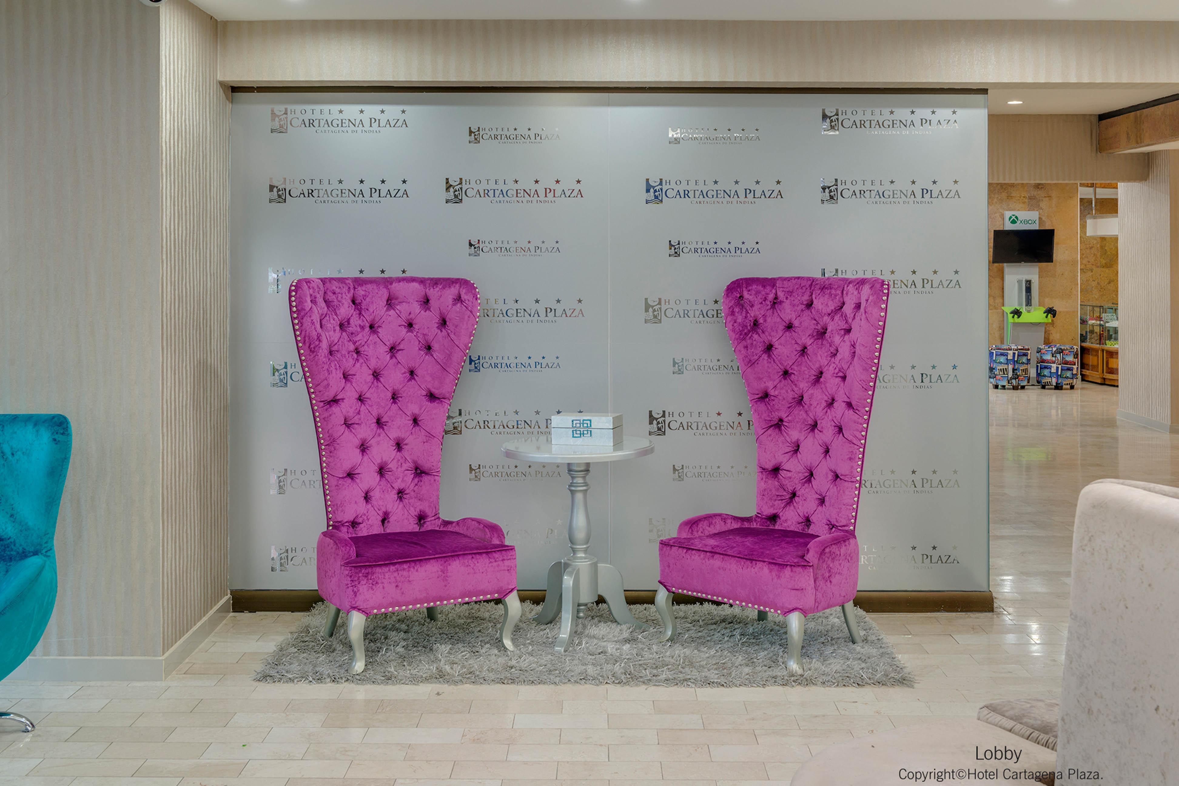 Hotel Plaza 4*