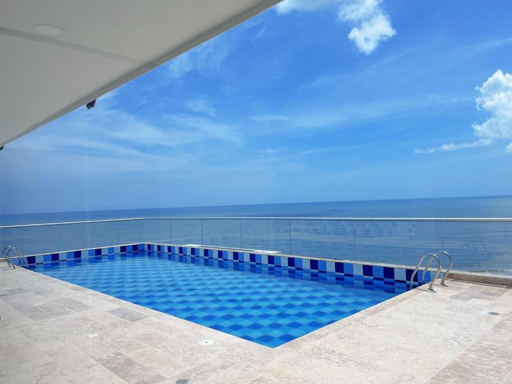 Nuevo Apartamento Vista Al Mar En Crespo Apartamento *