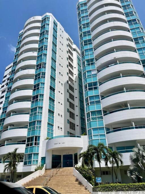 Torres Del Lago Apartamento Con Vista Al Mar *