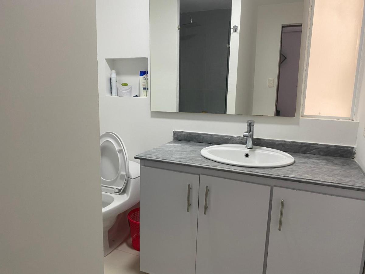 Lindo De 3 Alcobas Y De Dos Comodo Linda En Apartamento Cartagena