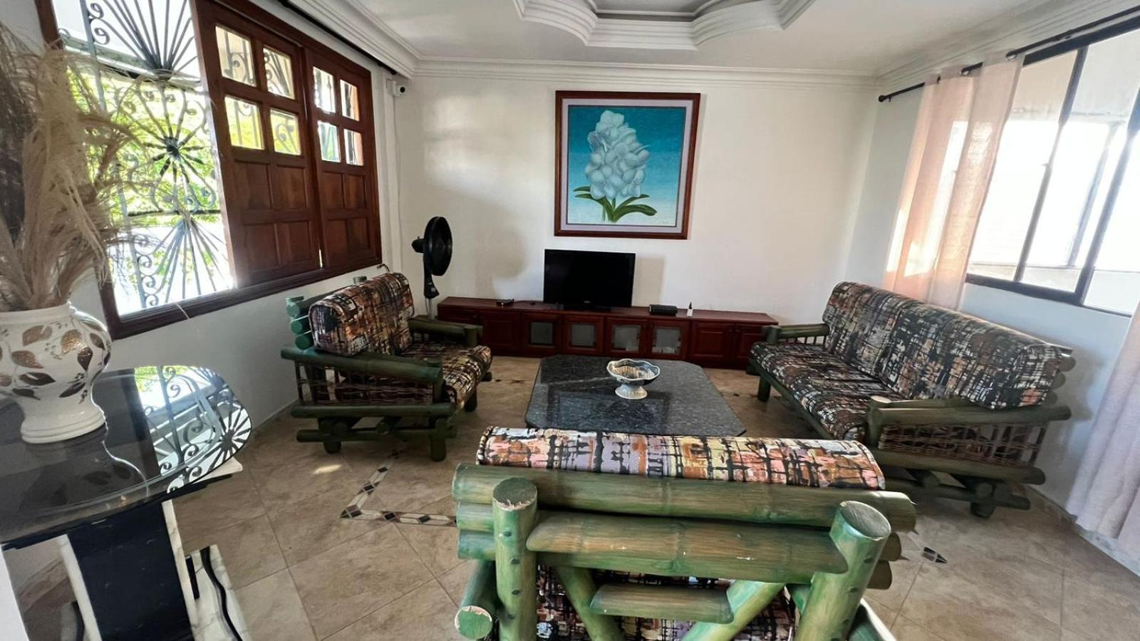 Live Holiday home