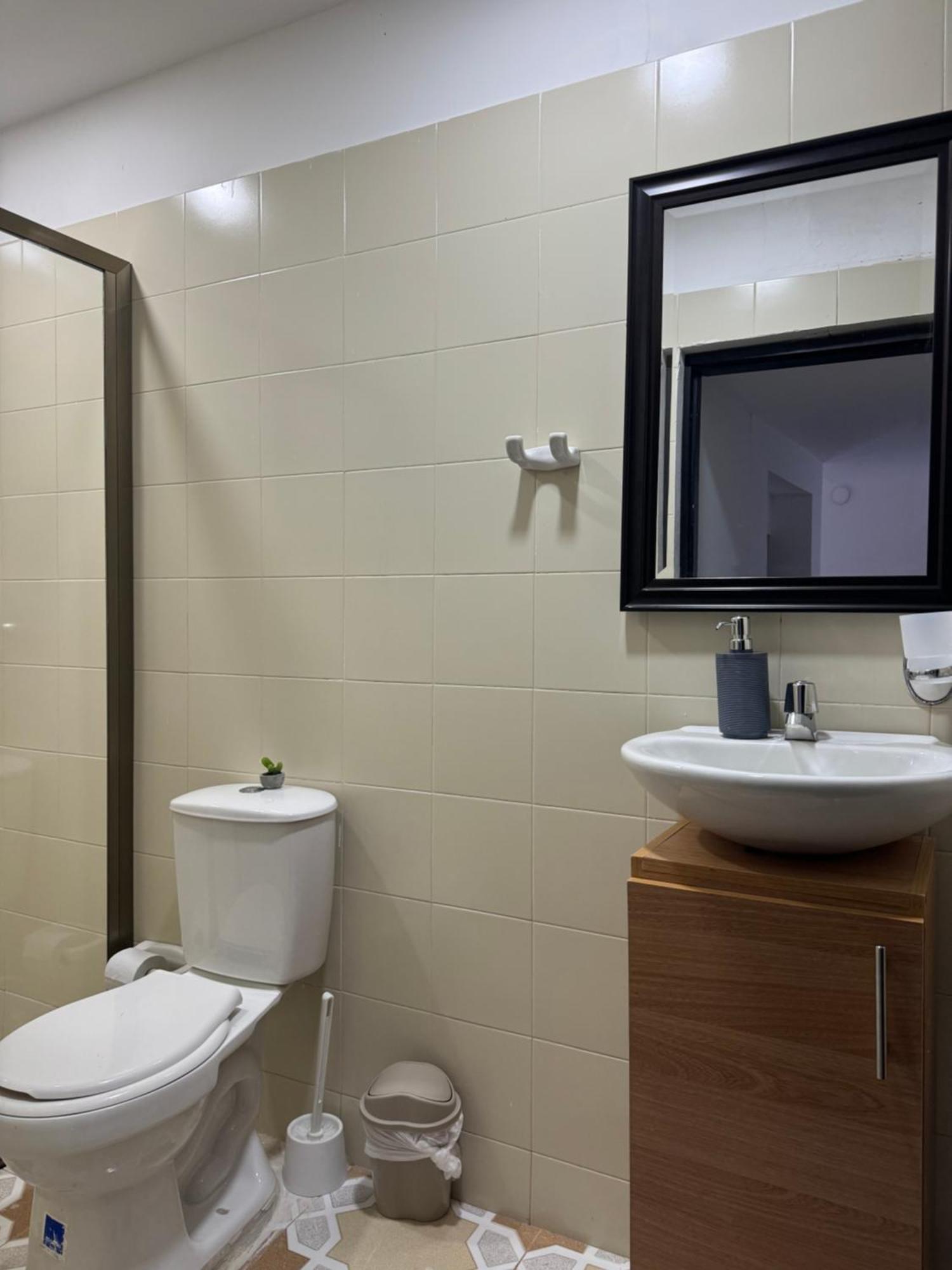 Centrico Y Confortable Apto Casa Dona Yola 7