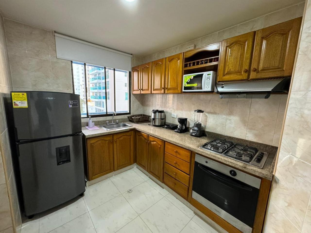 En Edificio Portofino Remodelados Icdi Apartamento *