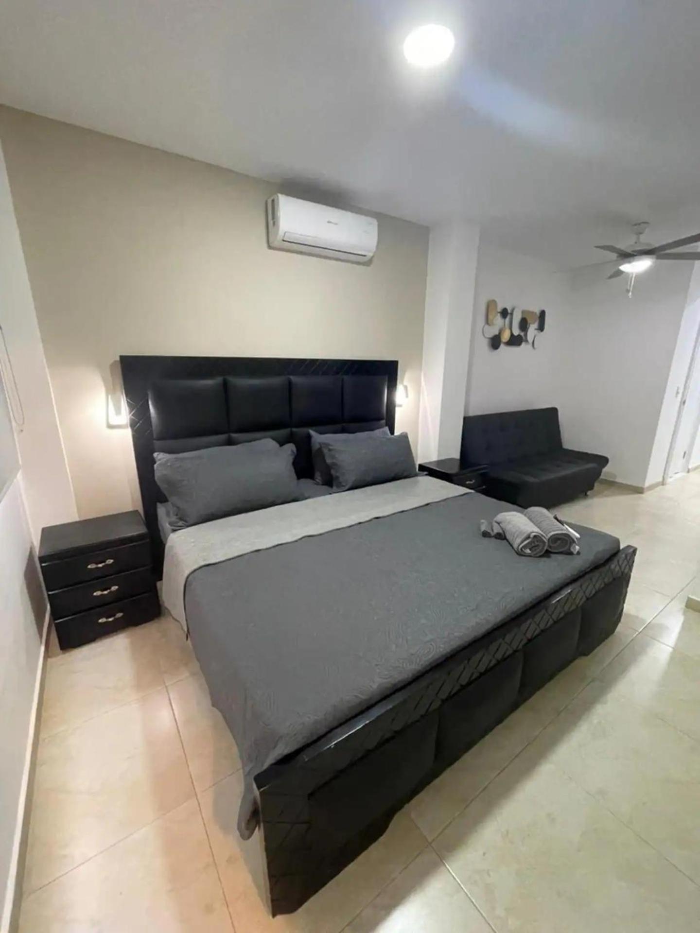 Miami - Luxury Hotel