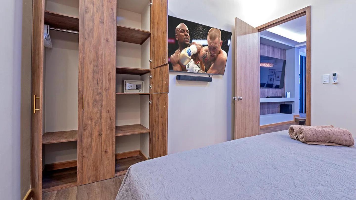 Miami - Luxury Hotel