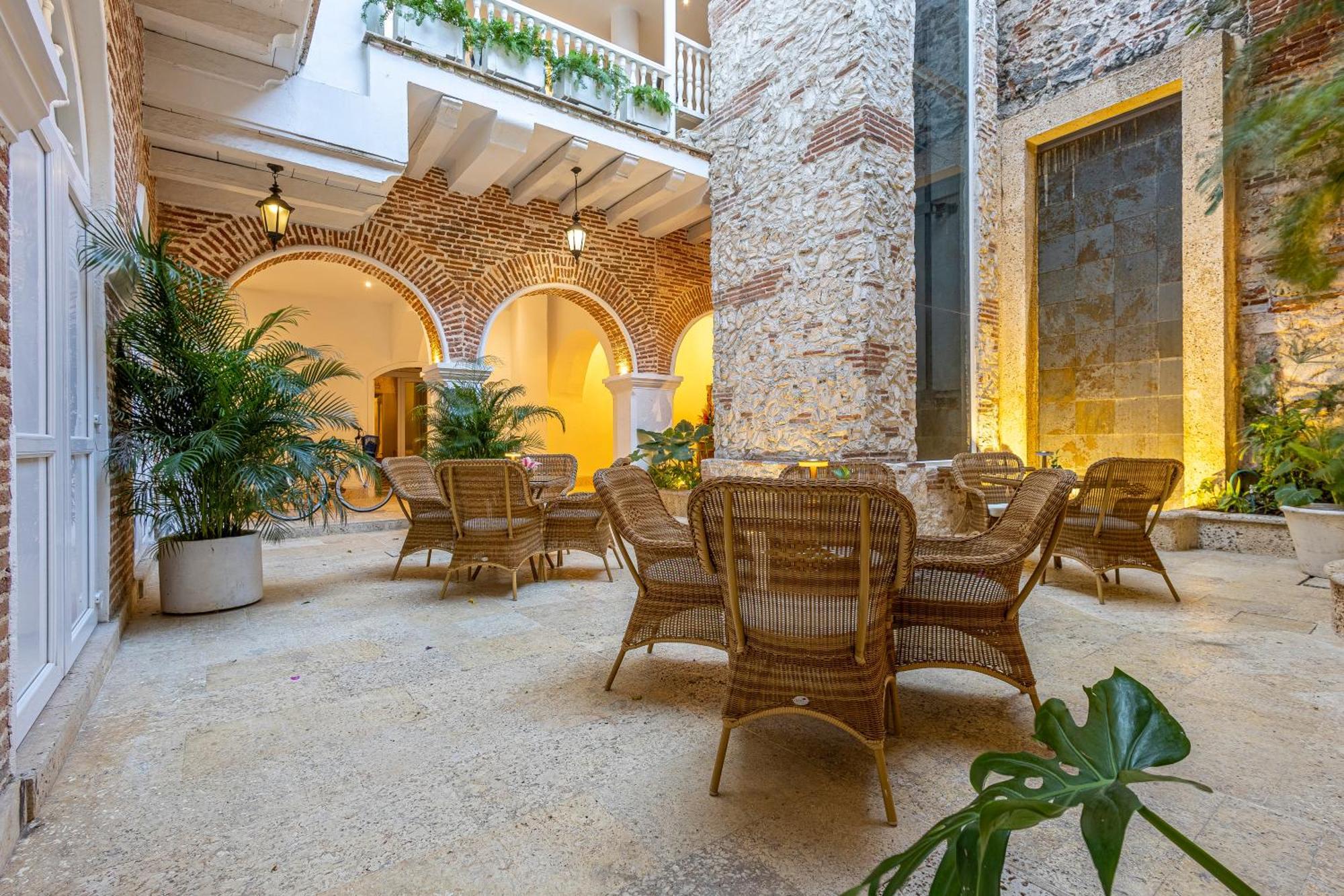 Casa Del Gobernador 5*