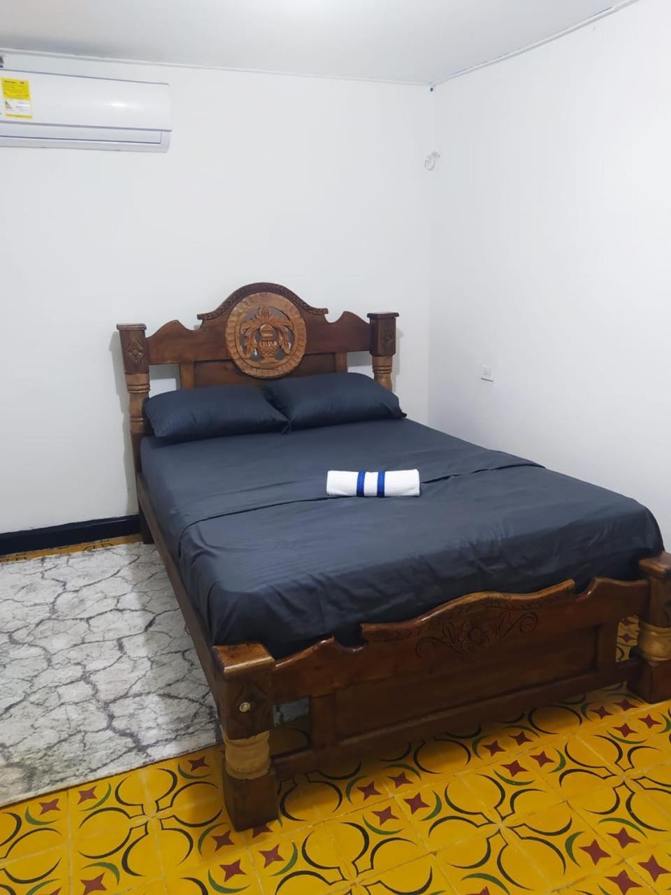 Casa Perla Homestay *