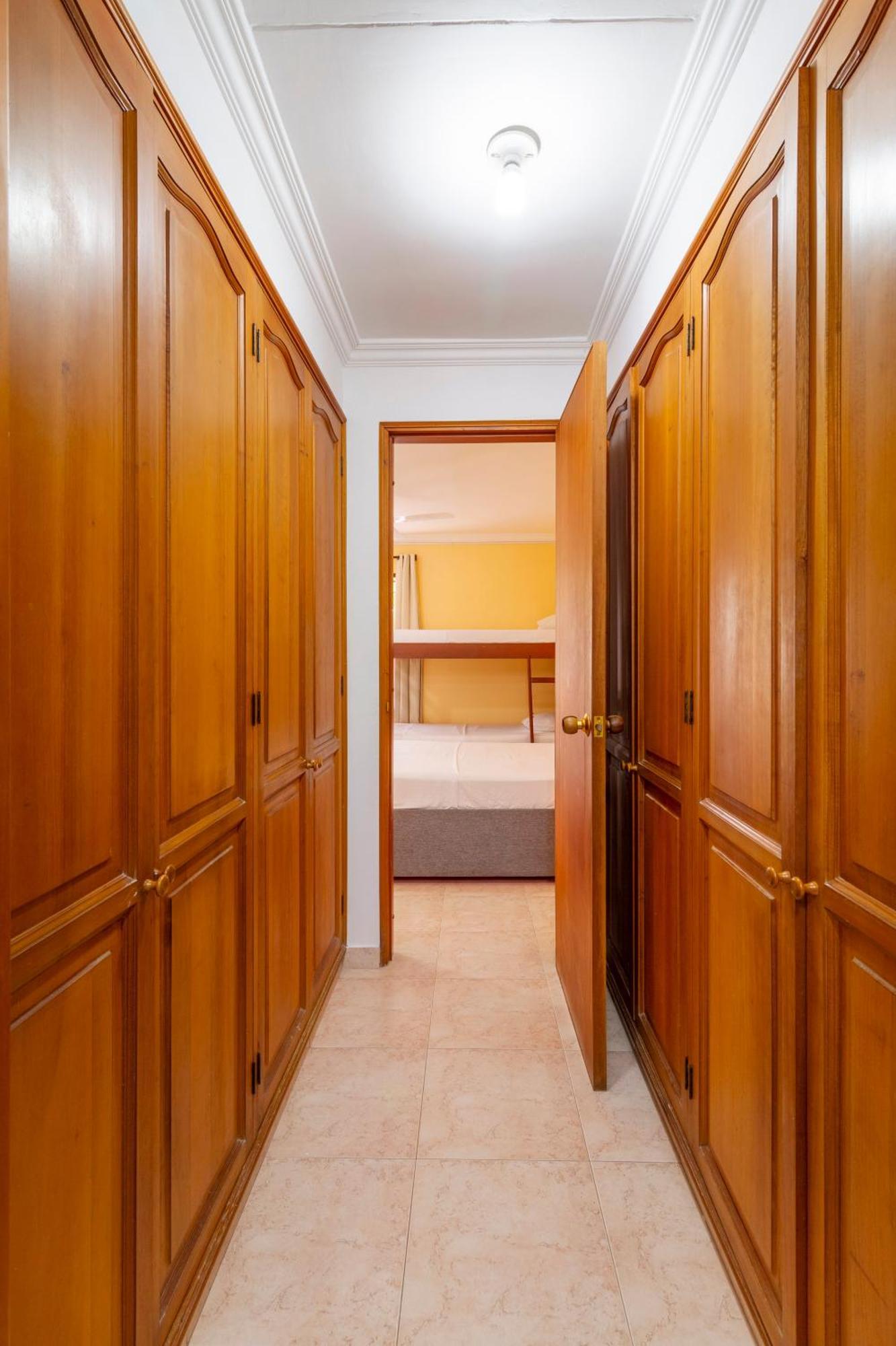 Cartagonova - Privadas Y Amplias Cerca A Zonas Turisticas Guest house