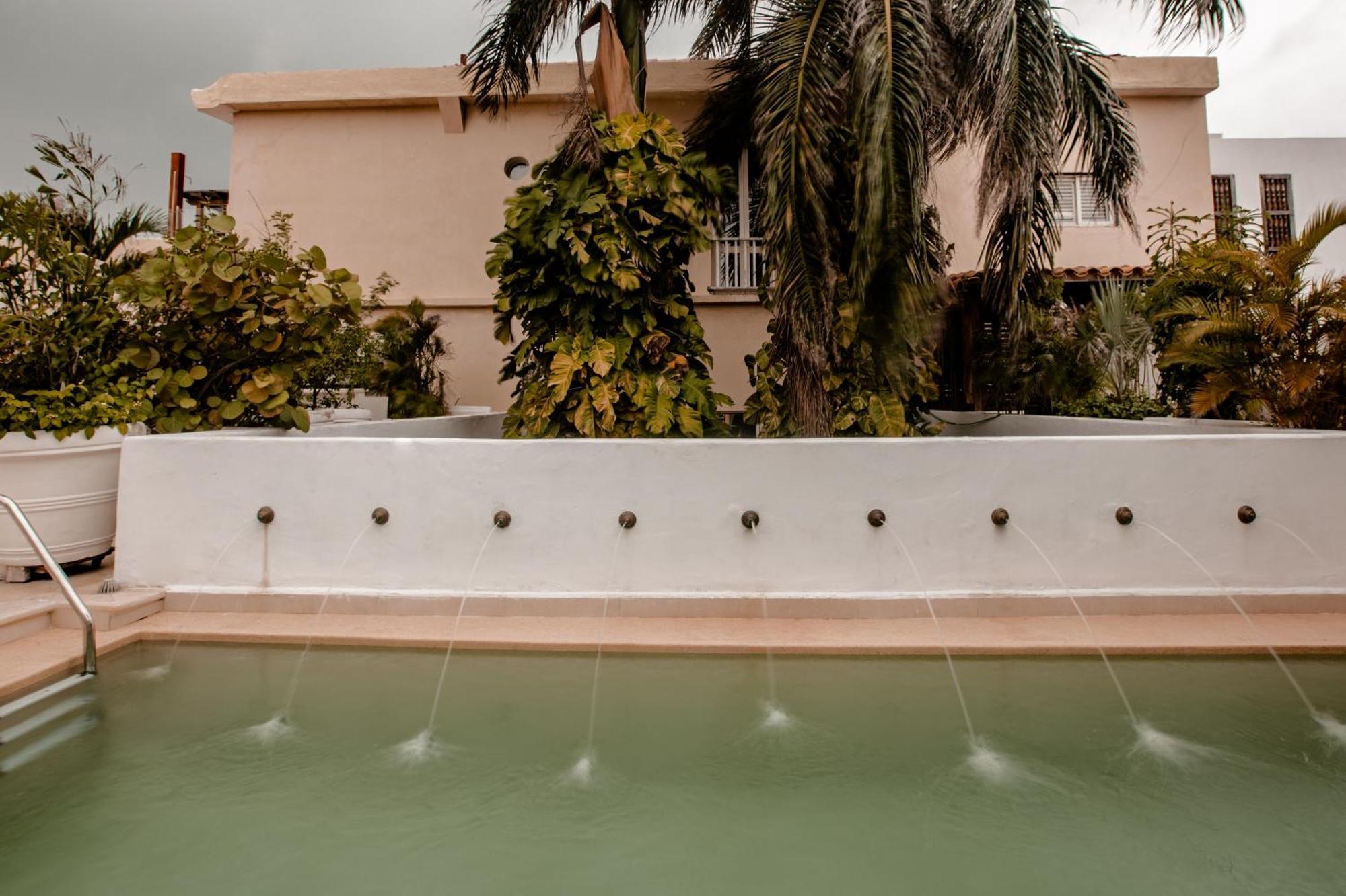 Amarla Boutique Hotel 5*