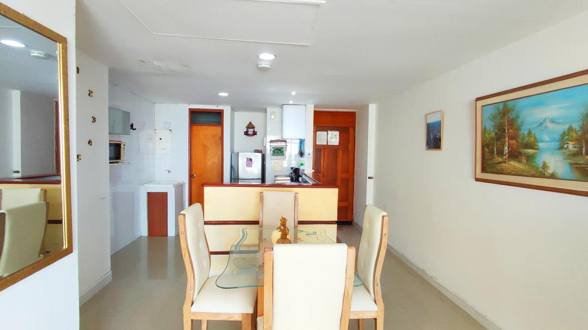 Cristoforo Colombo Laguito Apartment