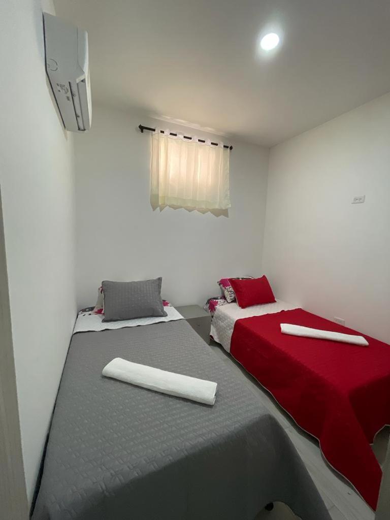 Apartment Amoblado 3 En Barrio La Campina Cartagena