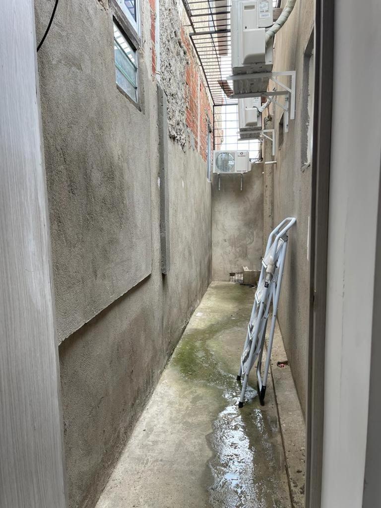 Amoblado 3 En Barrio La Campina Apartment