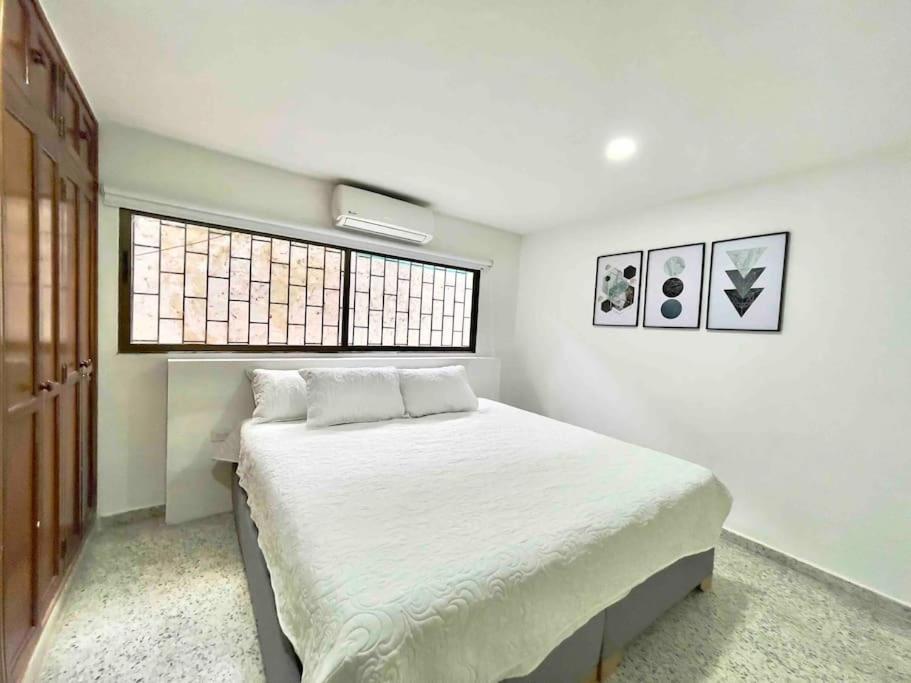 Casa De La Belleza, Unique 7 Bedroom Villa Cartagena