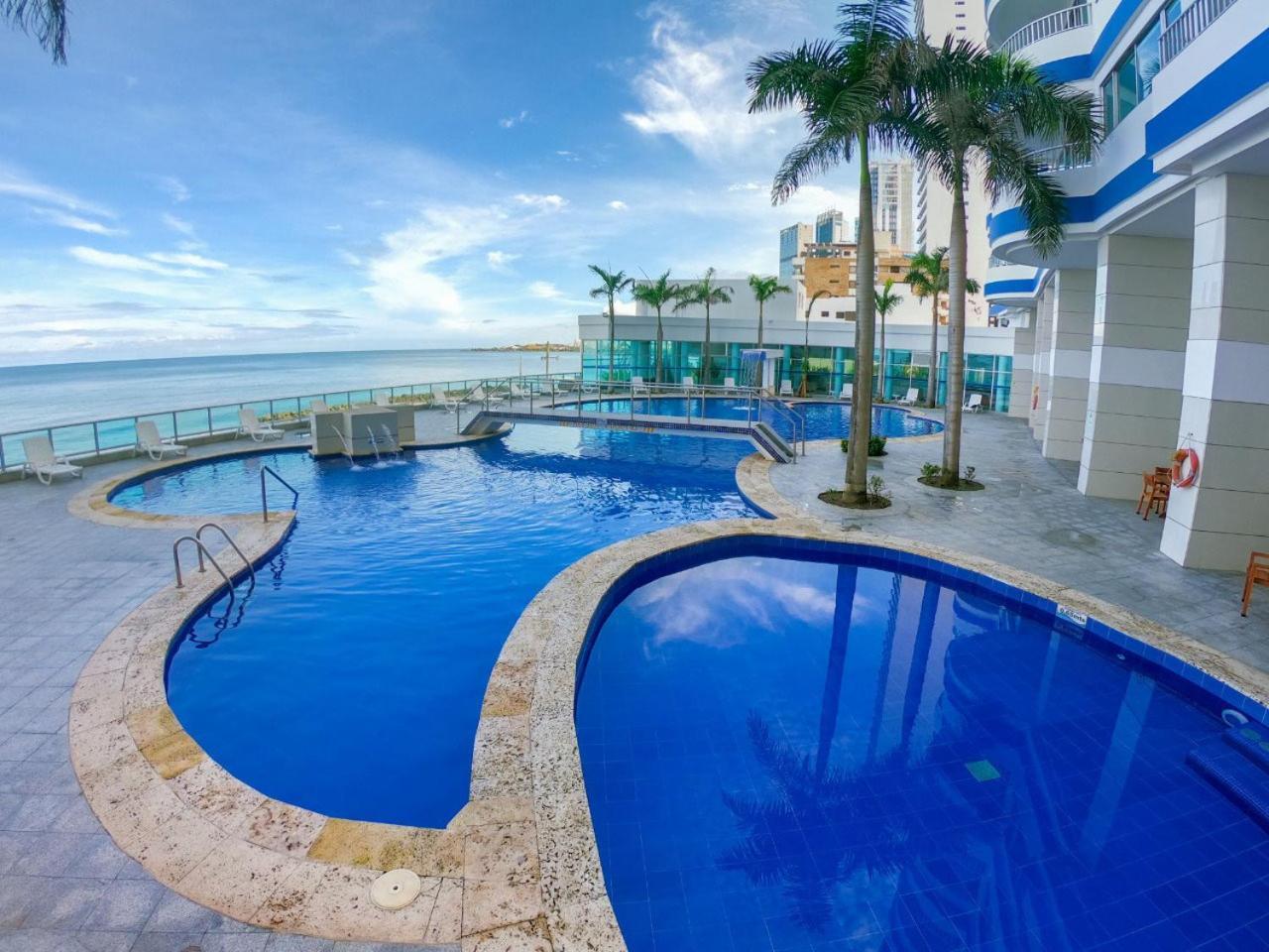 Apartment In Front Of The Beach