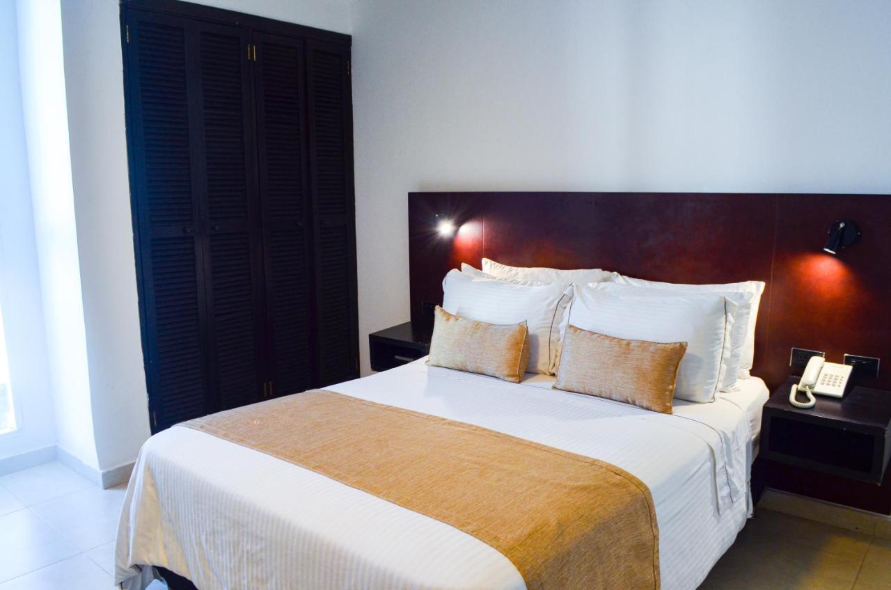 Hotel Playa Club Cartagena
