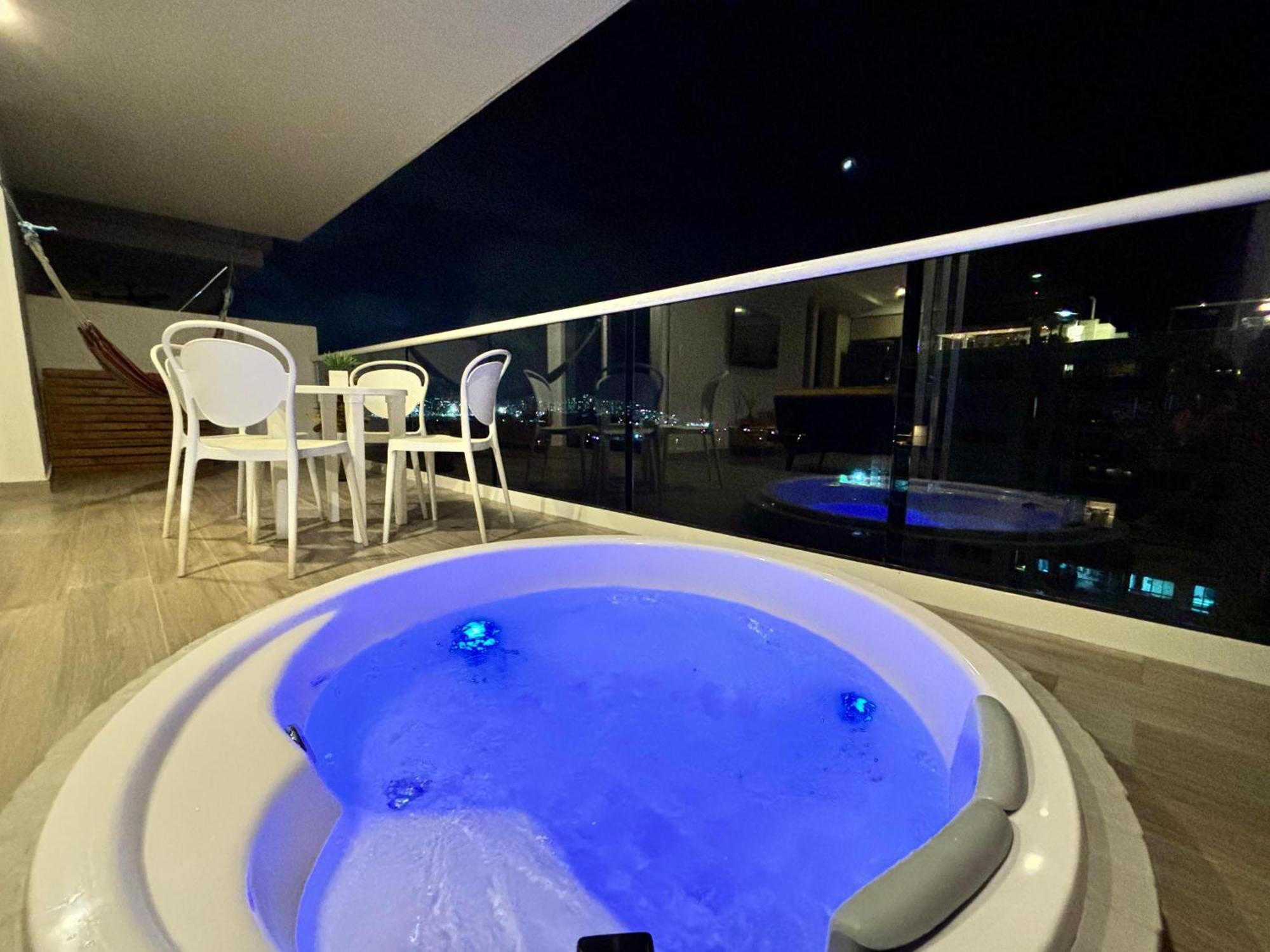 Dominiqueplayaazul Apto De Lujo Con Jacuzzi Privado En Balcon Apartamento *
