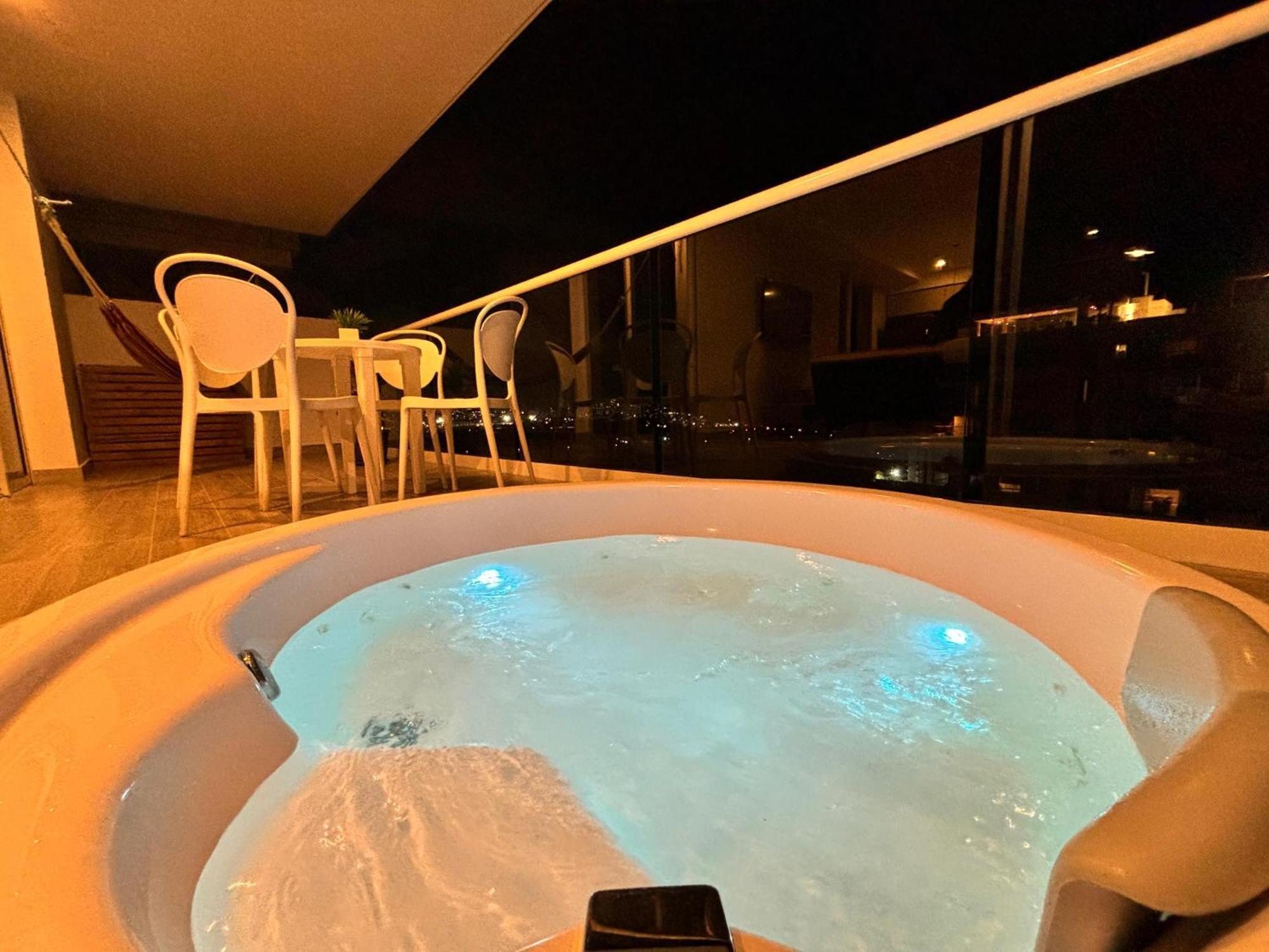 Dominiqueplayaazul Apto De Lujo Con Jacuzzi Privado En Balcon Apartamento