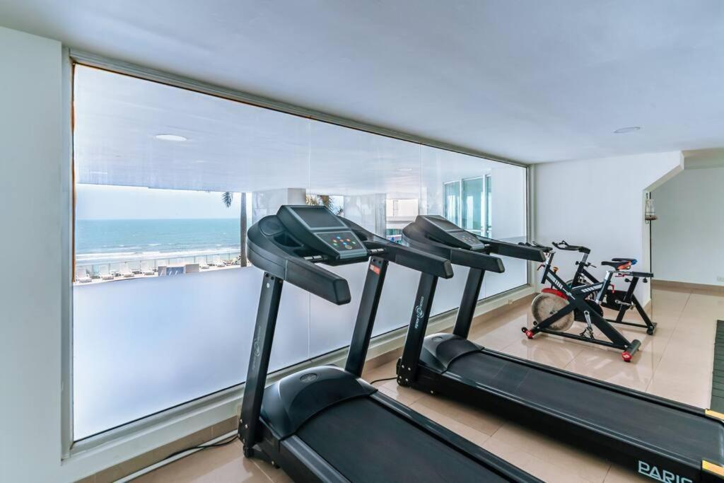 Apartment Paradise Sleeps 7 *
