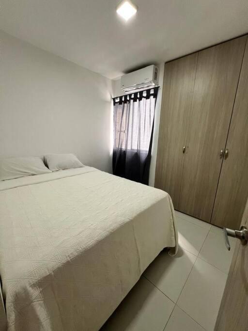 Apartamento Apto 3 Hab Con Piscina Cerca A La Playa Cartagena