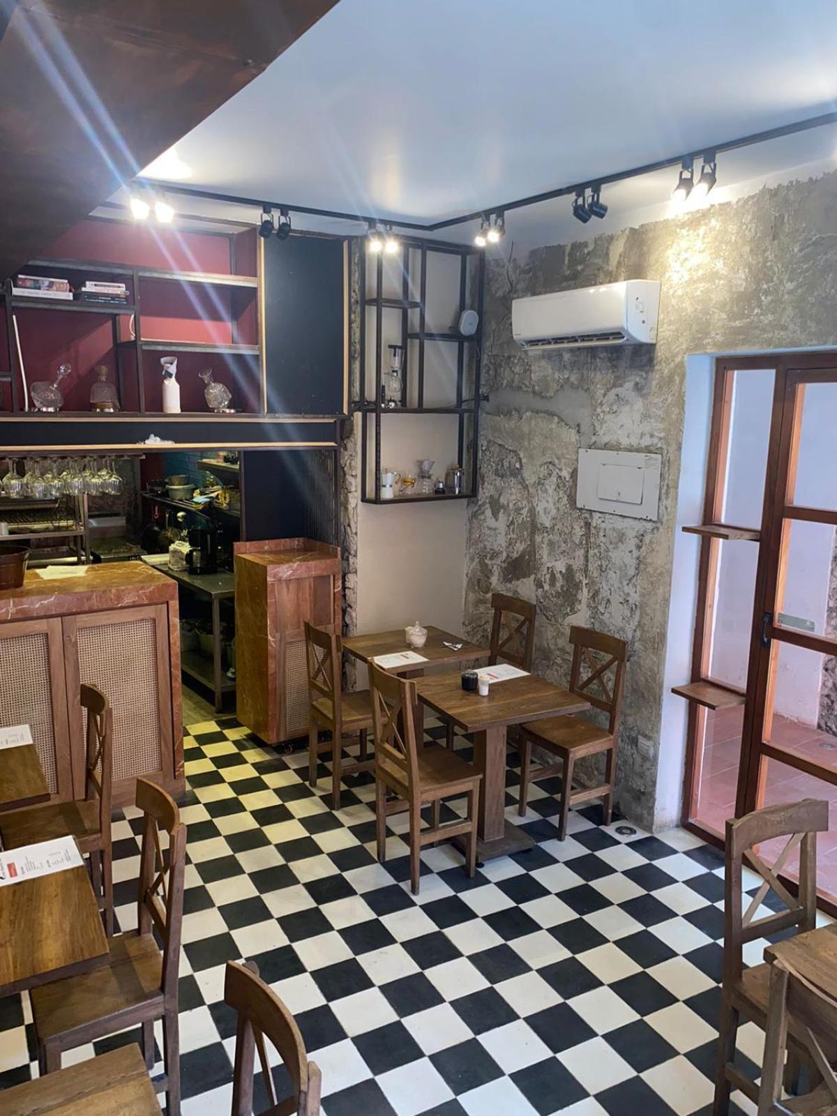 Casa Ebano 967 Hotel