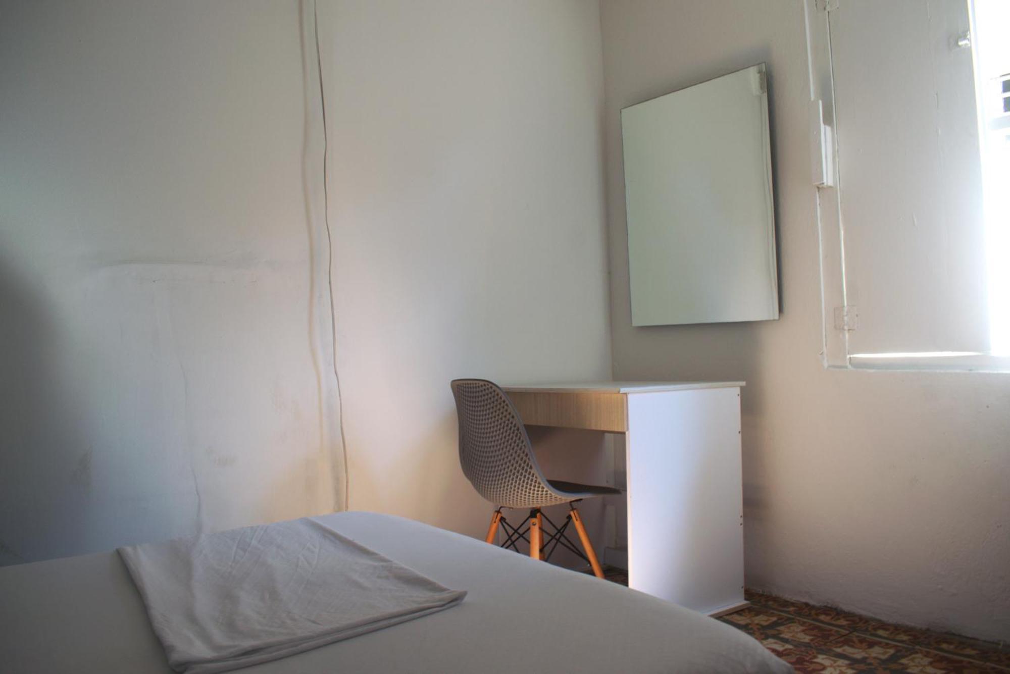 Hosting And Travel Services 420 Albergue Cartagena
