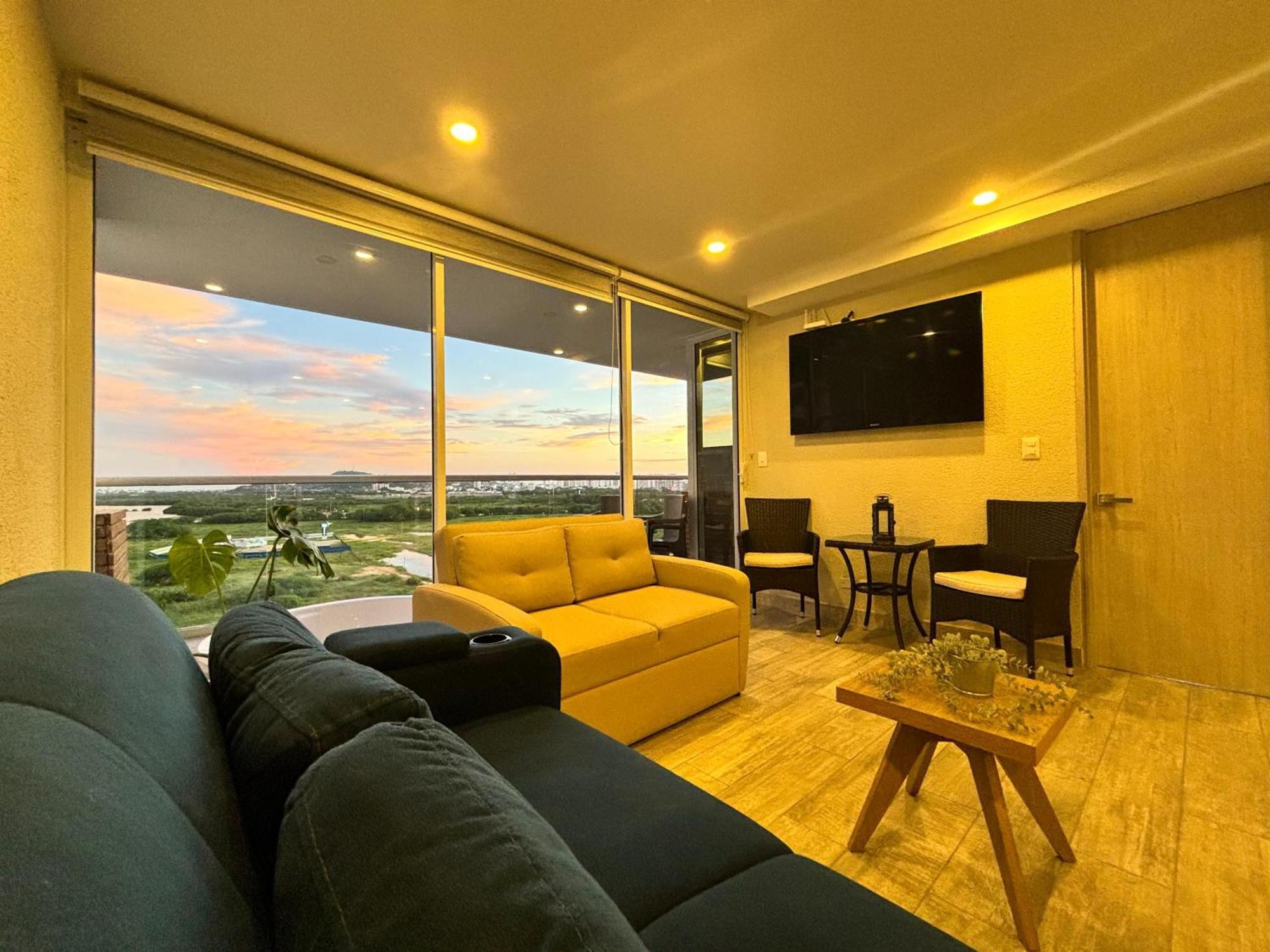 Dominique 907 Luxury Apartamento *