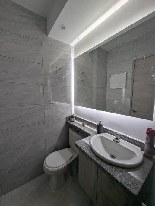 Apartment Con 3 Y Vista Directa Al Mar Cartagena