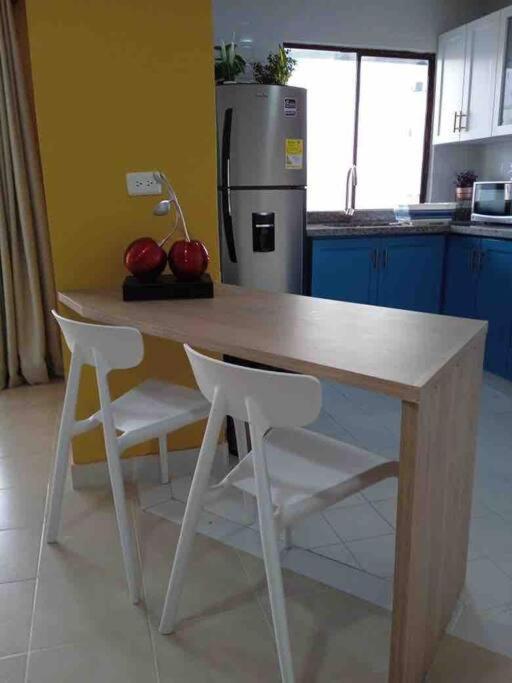 10mo Piso, Piscina, Jacuzzi Y A Pasos De La Playa Apartment Cartagena